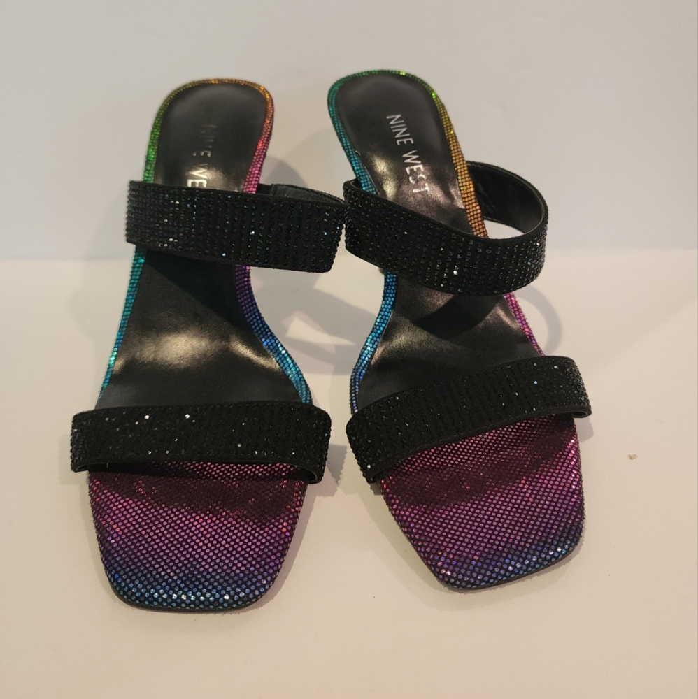 NINE WEST WOMENS   Multicolor( black and blue) HEELS  SIZE 6